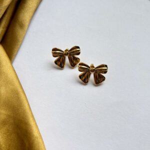 Bow-tiful chic