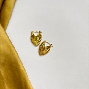 Auric Elegance