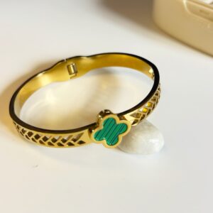 Green Clover Bracelet