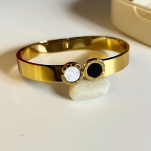 Onyx & Pearl Bracelet