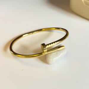 Nail Bracelet Golden (Thin wrist)