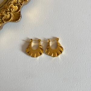 9 to 5 hoops Earring