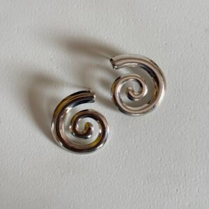 Spiral sliver Earring